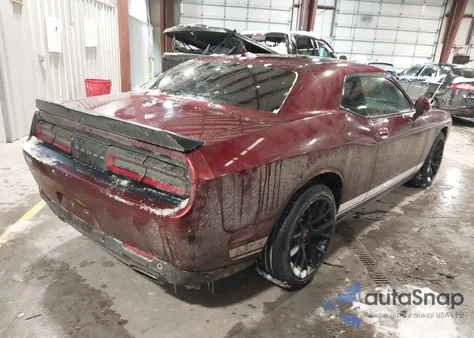 2017 Dodge Challenger Sxt из США, поврежденный, VIN 2C3CDZAG1HH554225